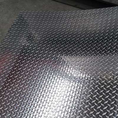 how to clean aluminium checker plate